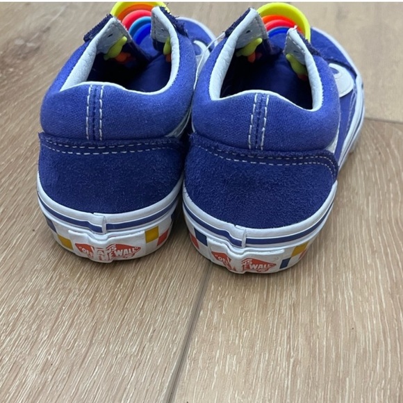 🌈 Blue Slip On Vans with rainbow elastic laces Toddler Vans Sz 10.5 - Picture 3 of 6